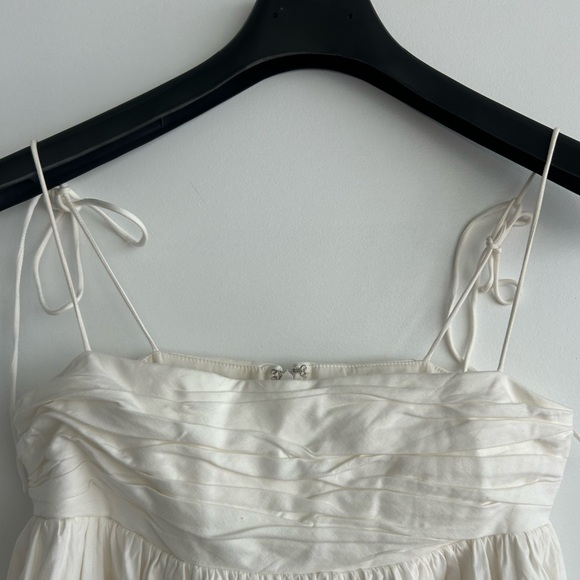 **SOLD** REFORMATION Catarina White Linen Dress - Picture 4 of 5